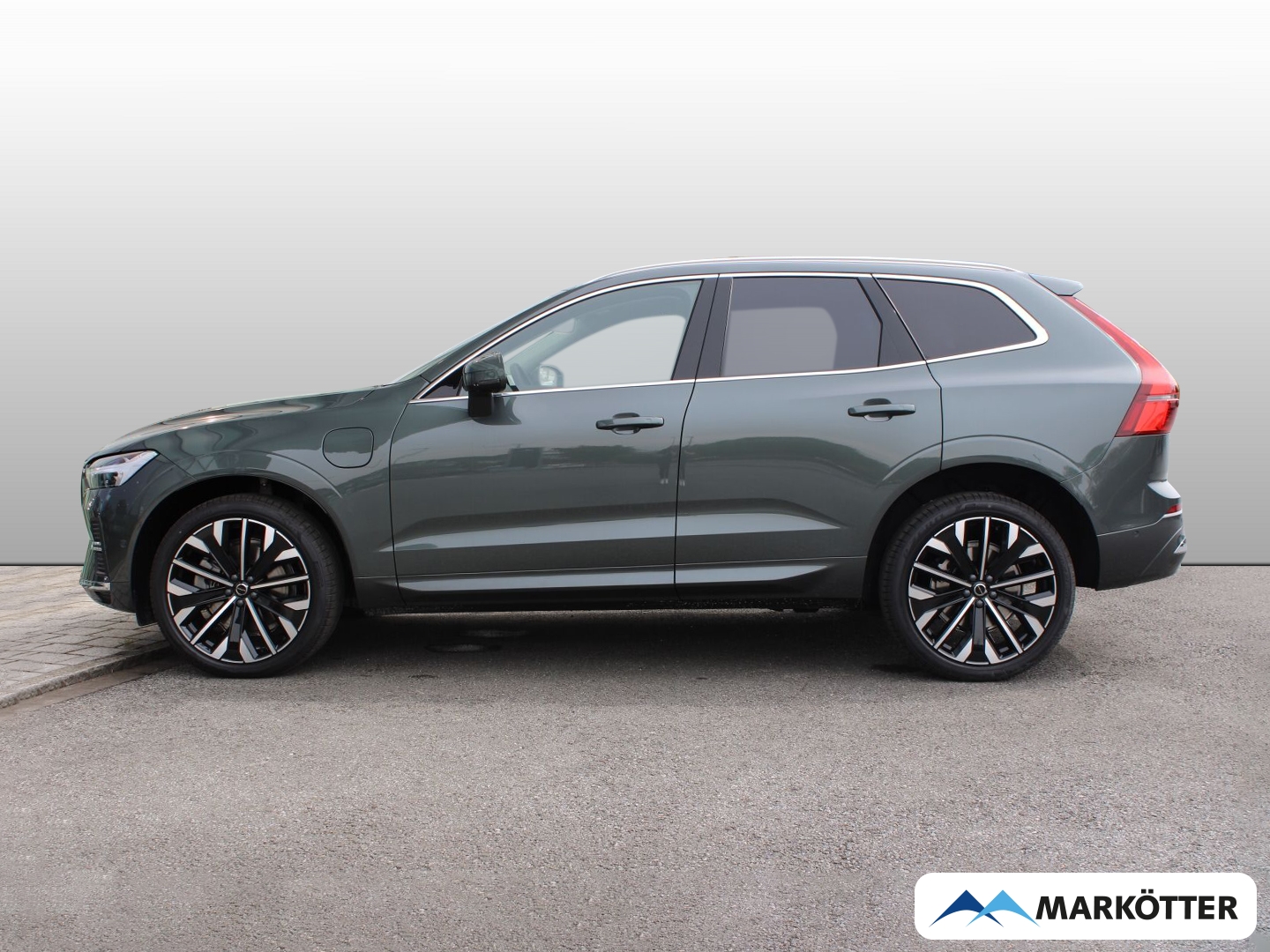 Fahrzeugabbildung Volvo XC60 Ultra Bright Recharge Plug-In Hybrid AWD