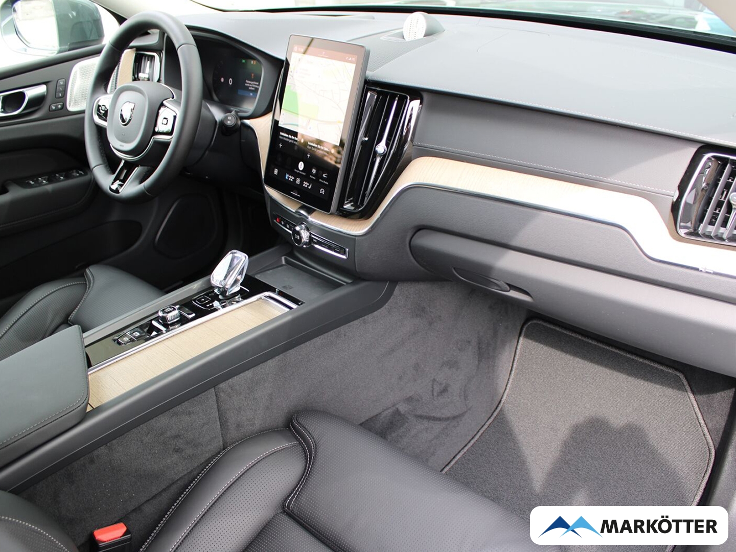 Fahrzeugabbildung Volvo XC60 Ultra Bright Recharge Plug-In Hybrid AWD