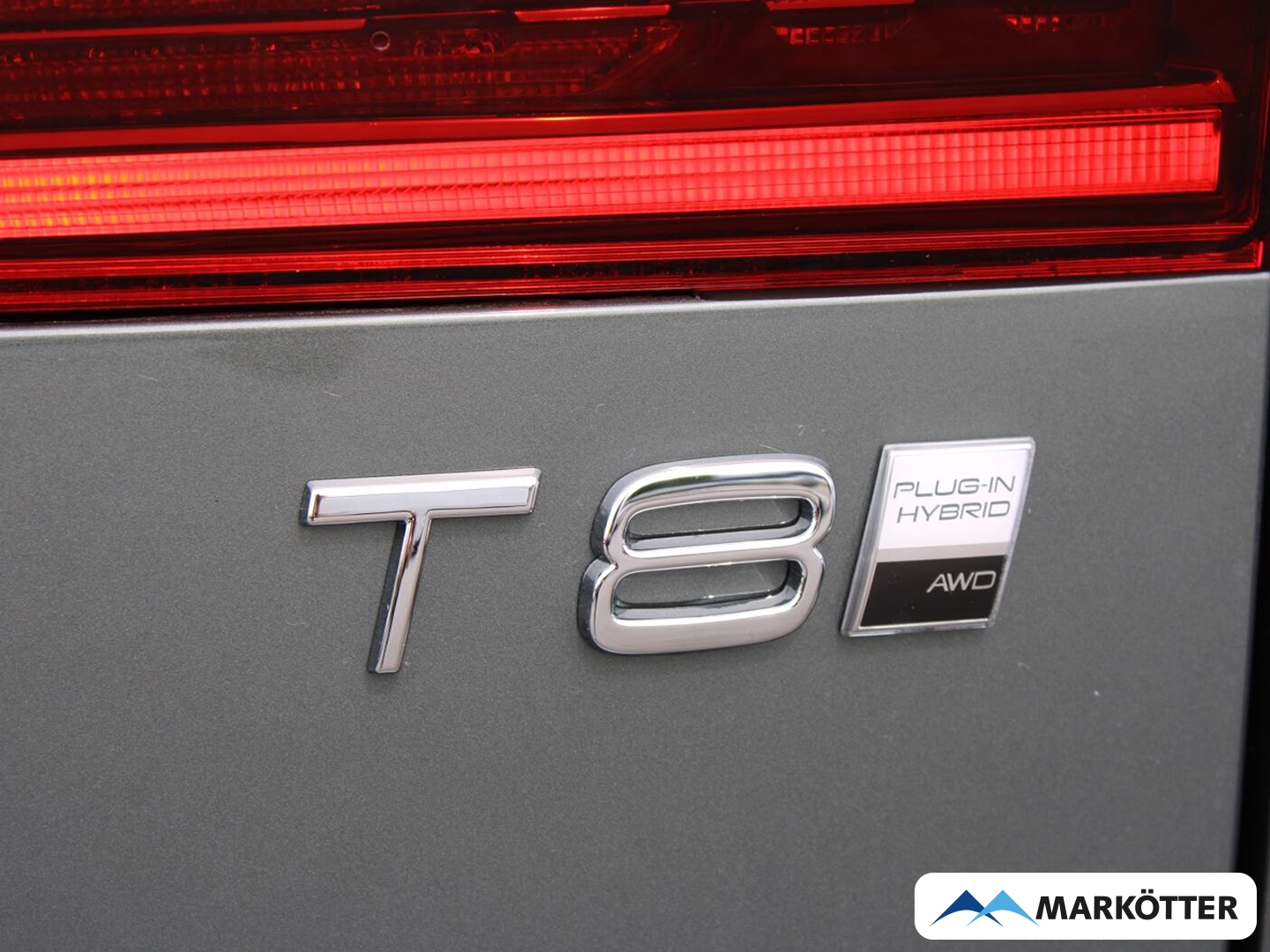 Fahrzeugabbildung Volvo XC60 Ultra Bright Recharge Plug-In Hybrid AWD