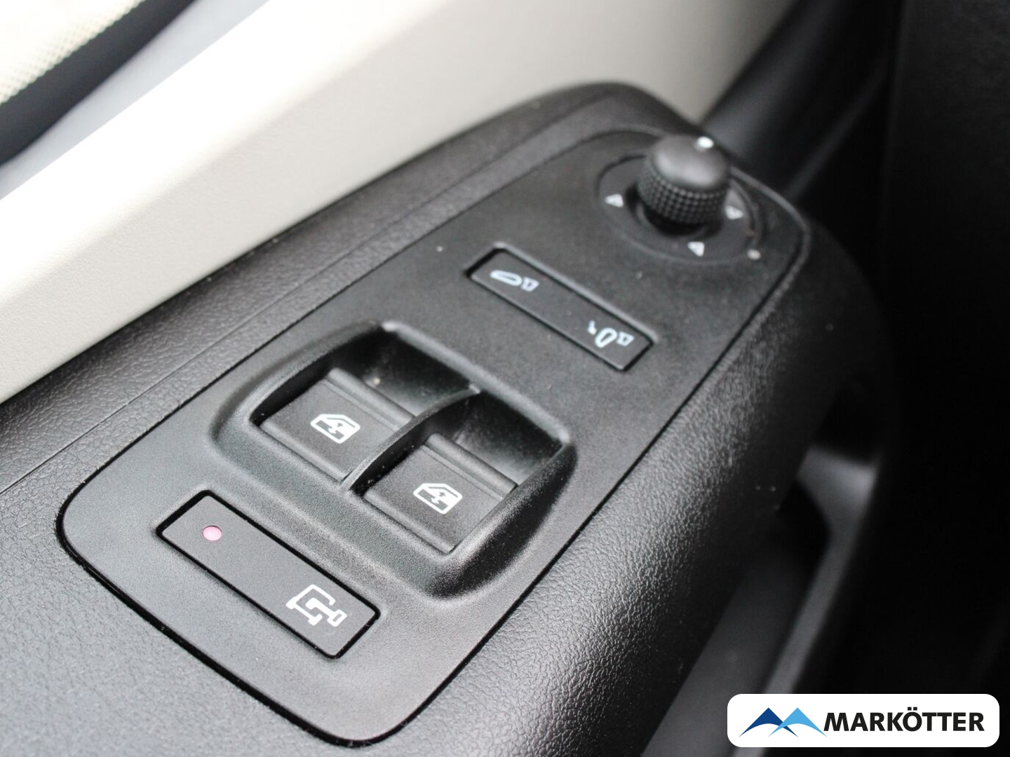 Fahrzeugabbildung Globe-Traveller Explorer Z Evo** Messepreis Essen*bis zum 09.03.26 **