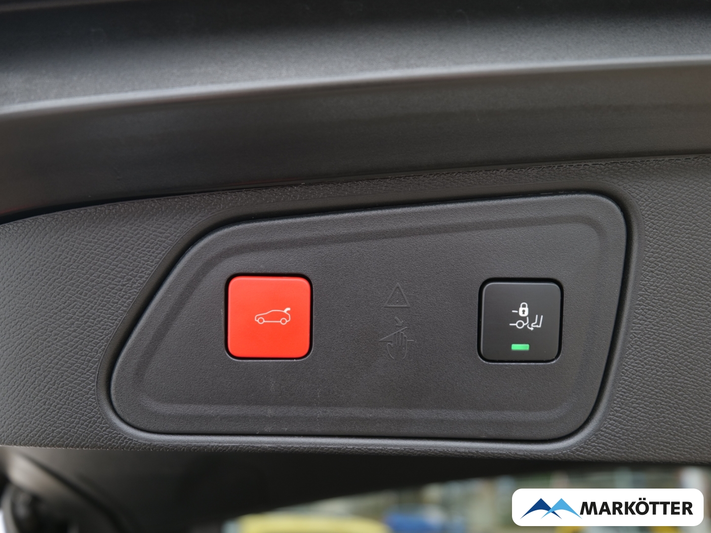Fahrzeugabbildung Peugeot 3008 1.2 GT CAM/Totwinkel/ACC/SHZ