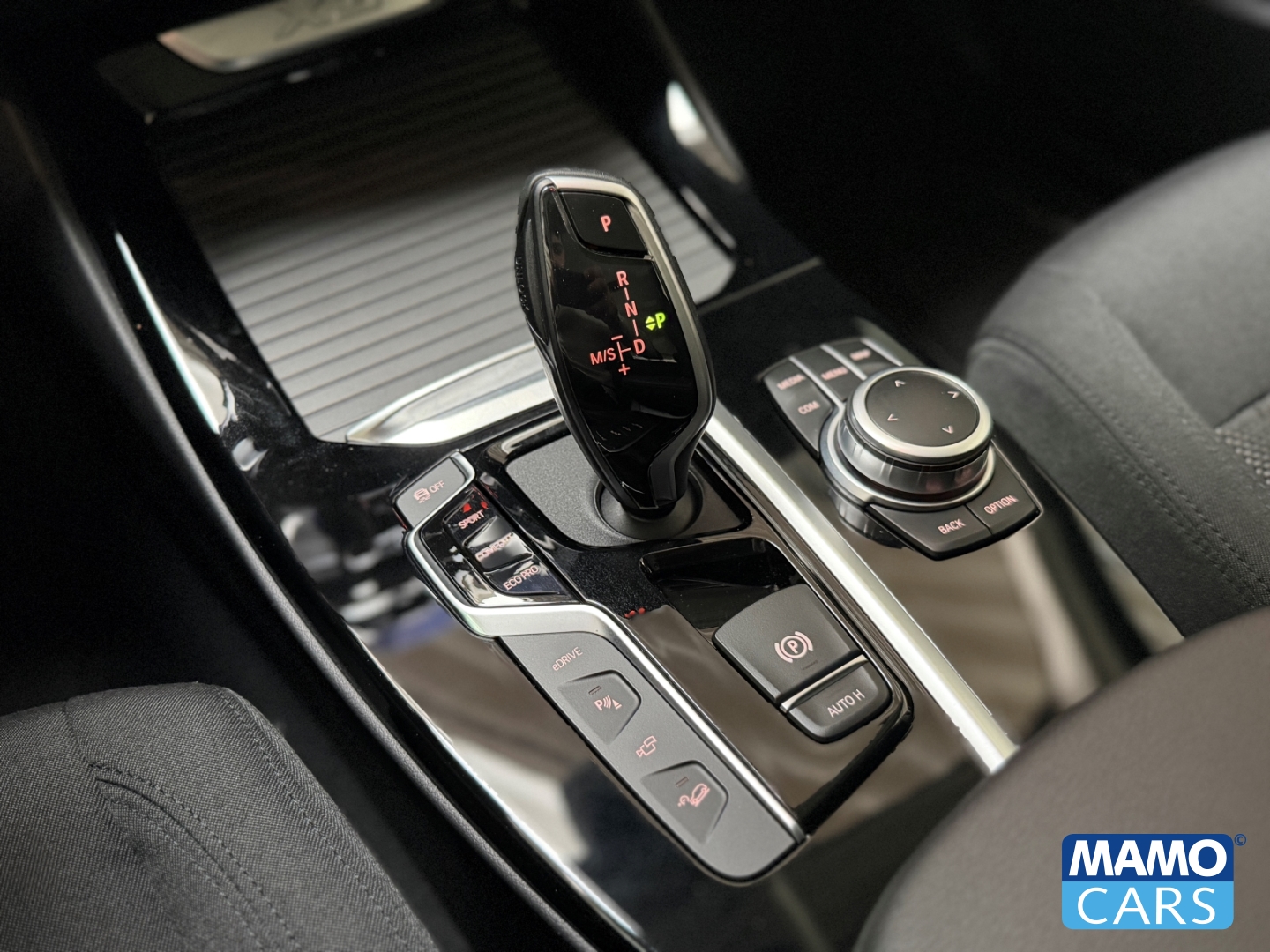 Fahrzeugabbildung BMW X3 xDrive 30e Advantage AHK/360CAM/ACC/SHZ