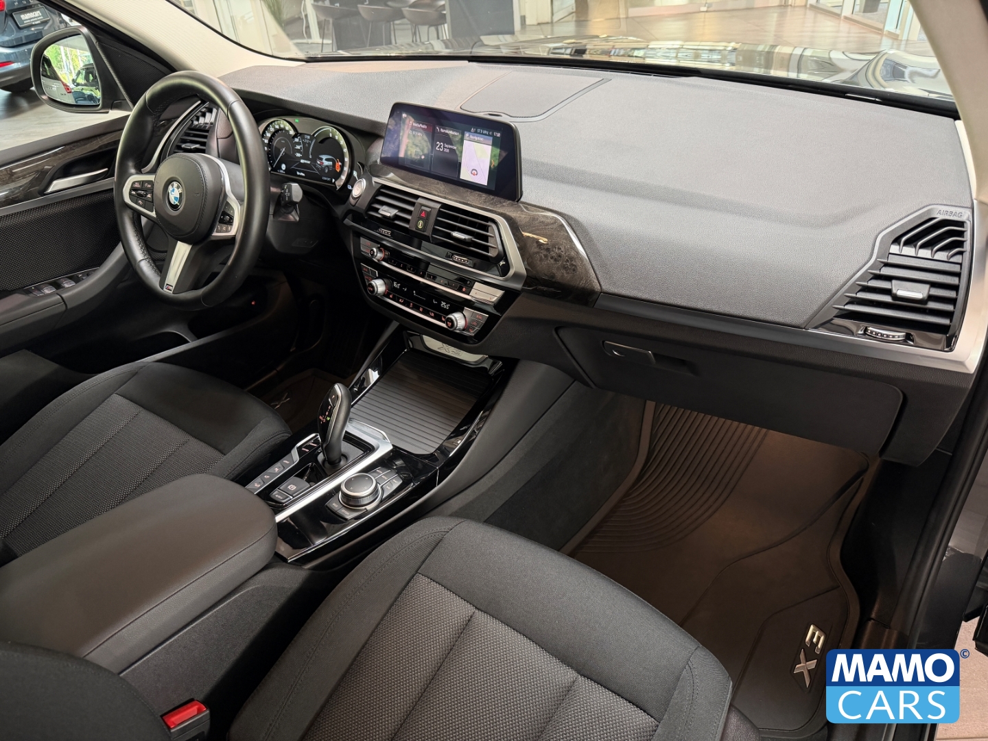 Fahrzeugabbildung BMW X3 xDrive 30e Advantage AHK/360CAM/ACC/SHZ