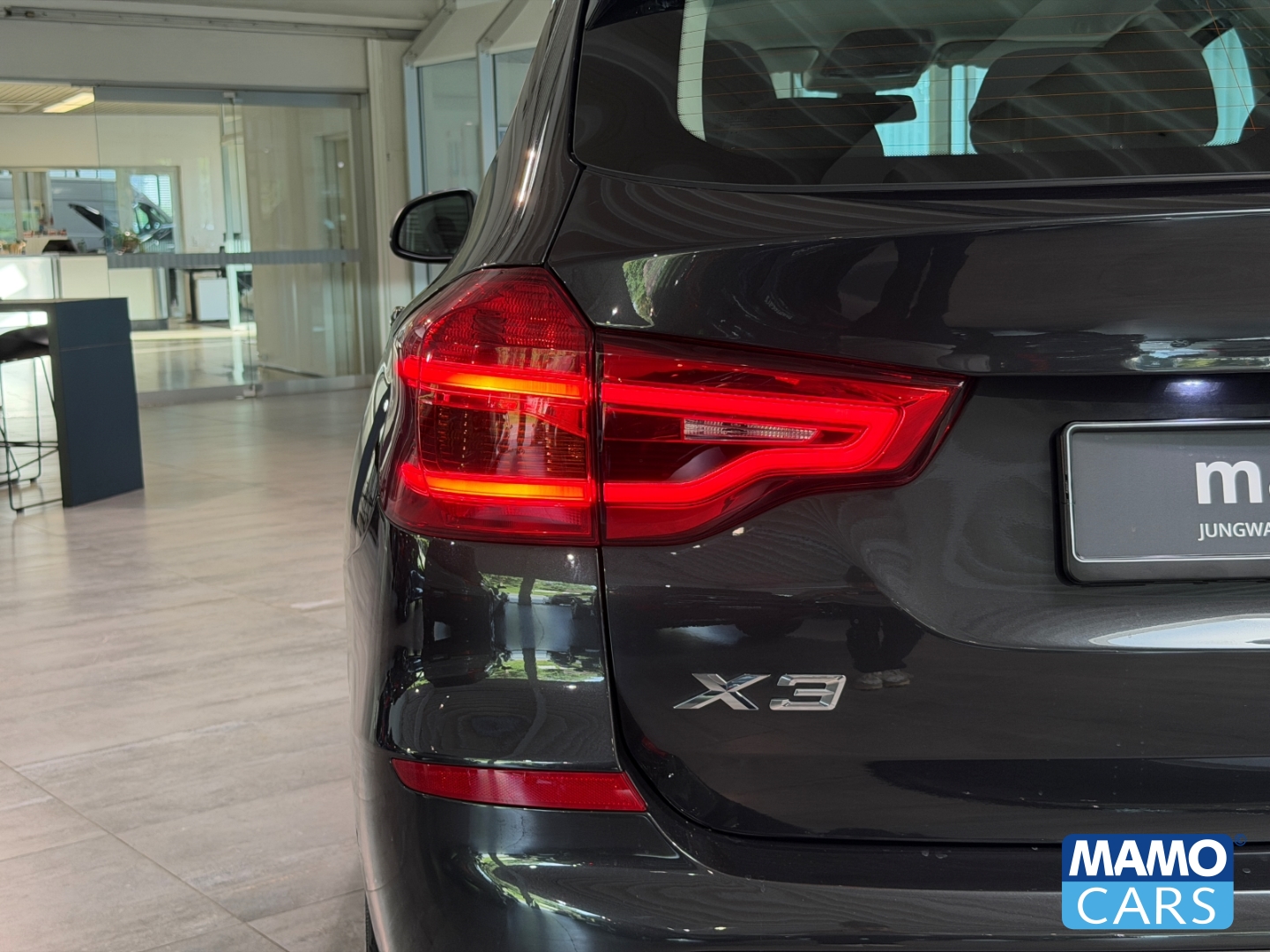Fahrzeugabbildung BMW X3 xDrive 30e Advantage AHK/360CAM/ACC/SHZ