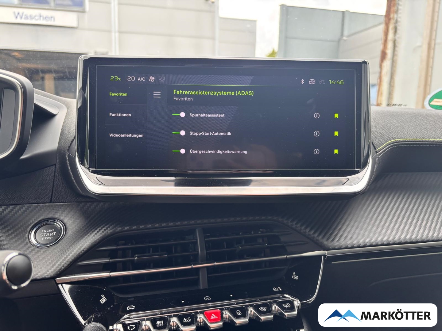 Fahrzeugabbildung Peugeot 2008 GT PANO/AHK/ALCANTARA/LED/NAVI/CAM/SHZ/MASSAGE
