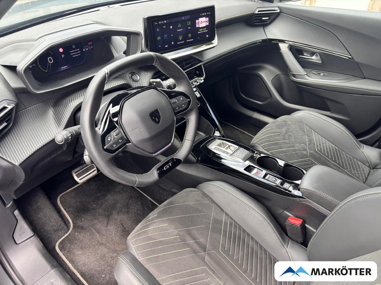 Fahrzeugabbildung Peugeot 2008 GT PANO/AHK/ALCANTARA/LED/NAVI/CAM/SHZ/MASSAGE
