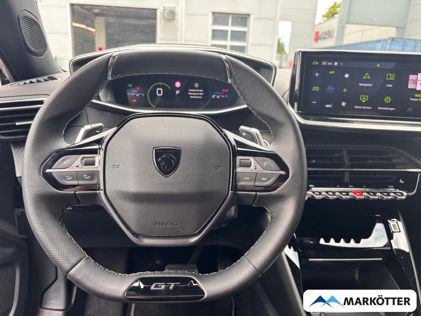 Fahrzeugabbildung Peugeot 2008 GT PANO/AHK/ALCANTARA/LED/NAVI/CAM/SHZ/MASSAGE