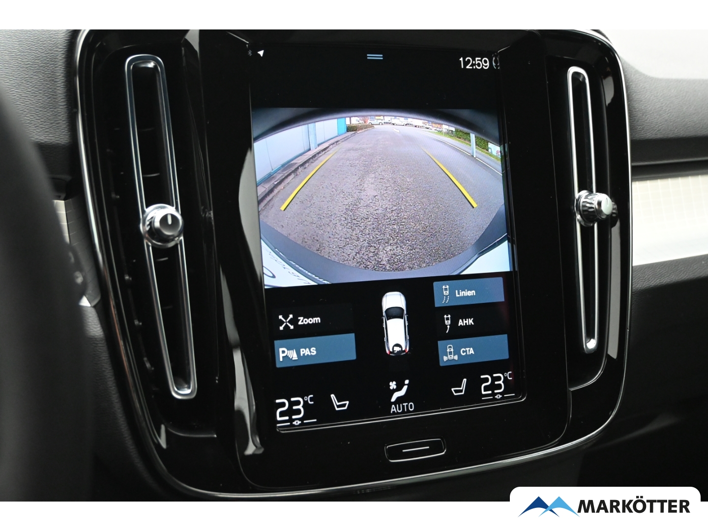 Fahrzeugabbildung Volvo XC40 T5 Plus Bright Recharge ACC/AHK/BLIS/Keyless