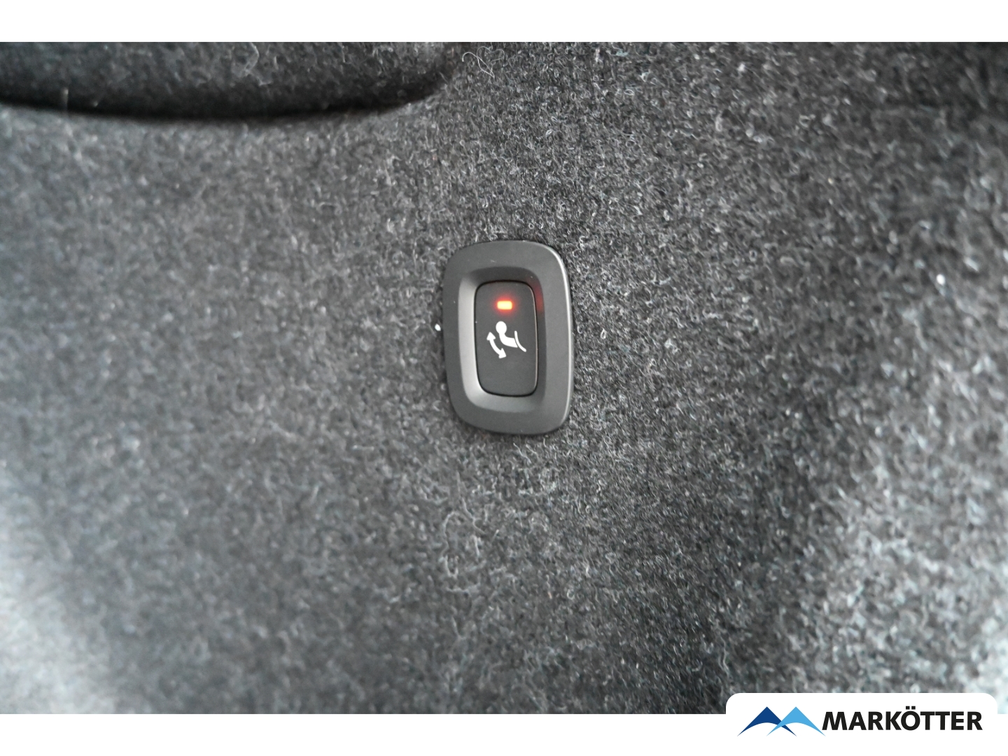 Fahrzeugabbildung Volvo XC40 T5 Plus Bright Recharge ACC/AHK/BLIS/Keyless