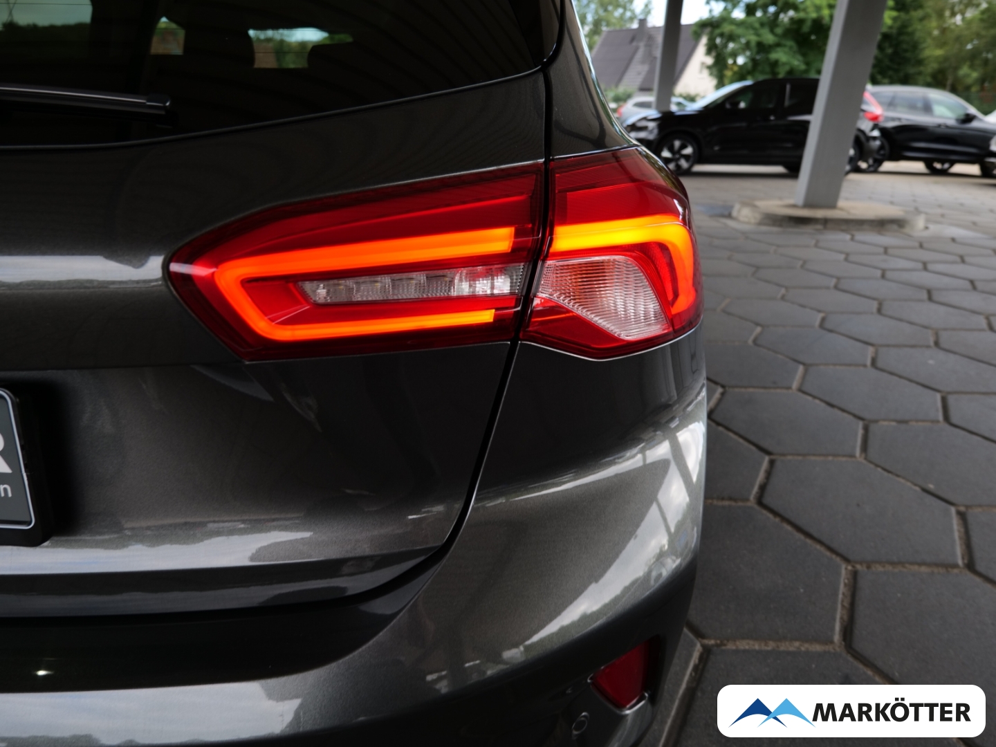 Fahrzeugabbildung Ford Focus 1.0 EcoBoost Cool&Connect LED/2x PDC/SHZ