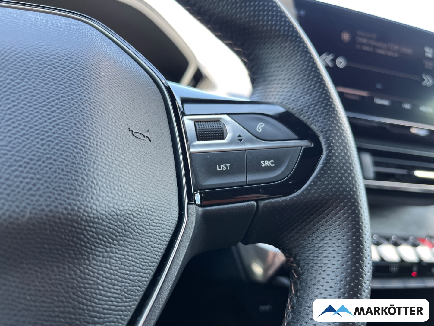 Fahrzeugabbildung Peugeot 3008 GT 130 ACC/Keyless/Black-Packet/Schiebedach