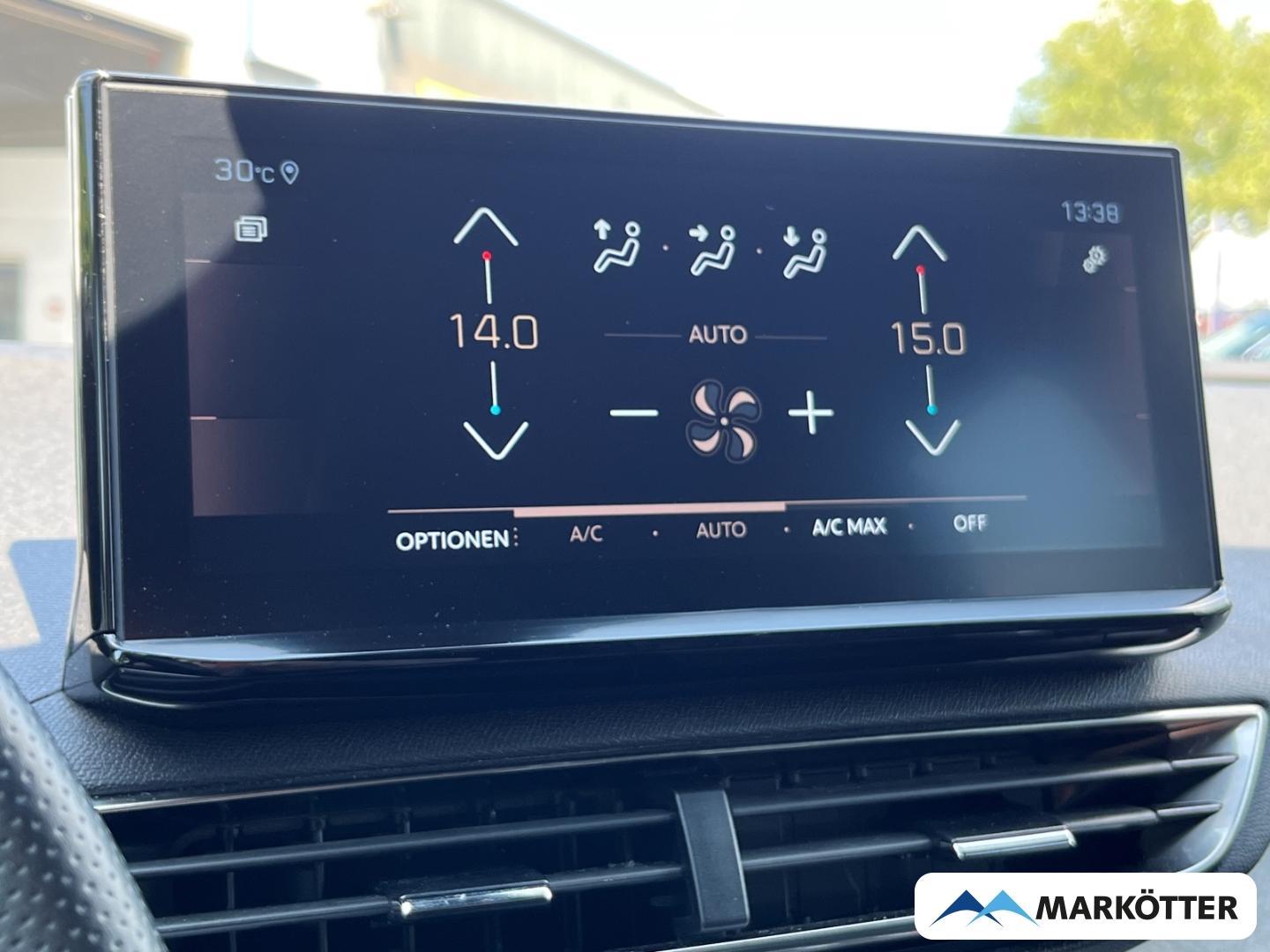 Fahrzeugabbildung Peugeot 3008 GT 130 ACC/Keyless/Black-Packet/Schiebedach
