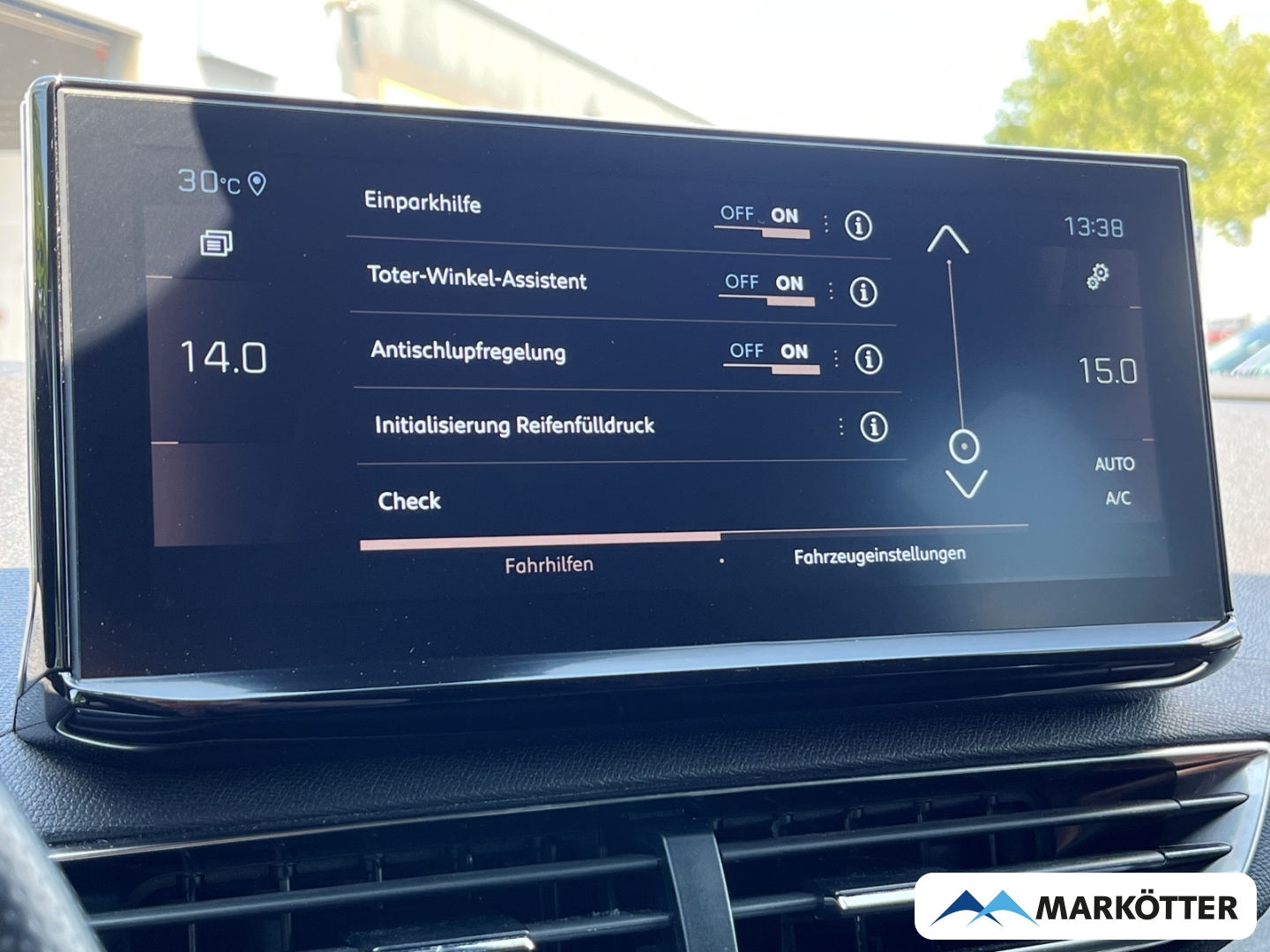 Fahrzeugabbildung Peugeot 3008 GT 130 ACC/Keyless/Black-Packet/Schiebedach