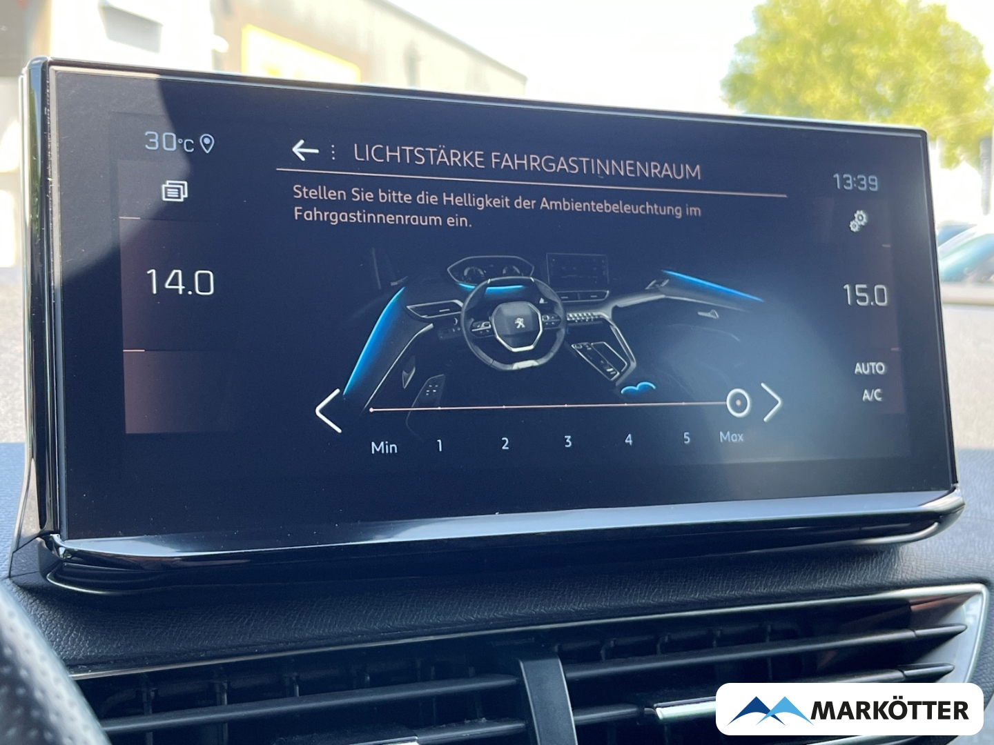 Fahrzeugabbildung Peugeot 3008 GT 130 ACC/Keyless/Black-Packet/Schiebedach