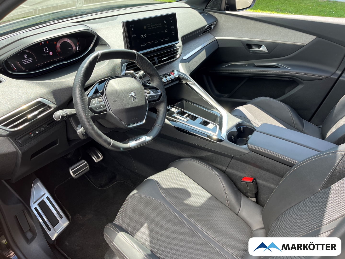 Fahrzeugabbildung Peugeot 3008 GT 130 ACC/Keyless/Black-Packet/Schiebedach