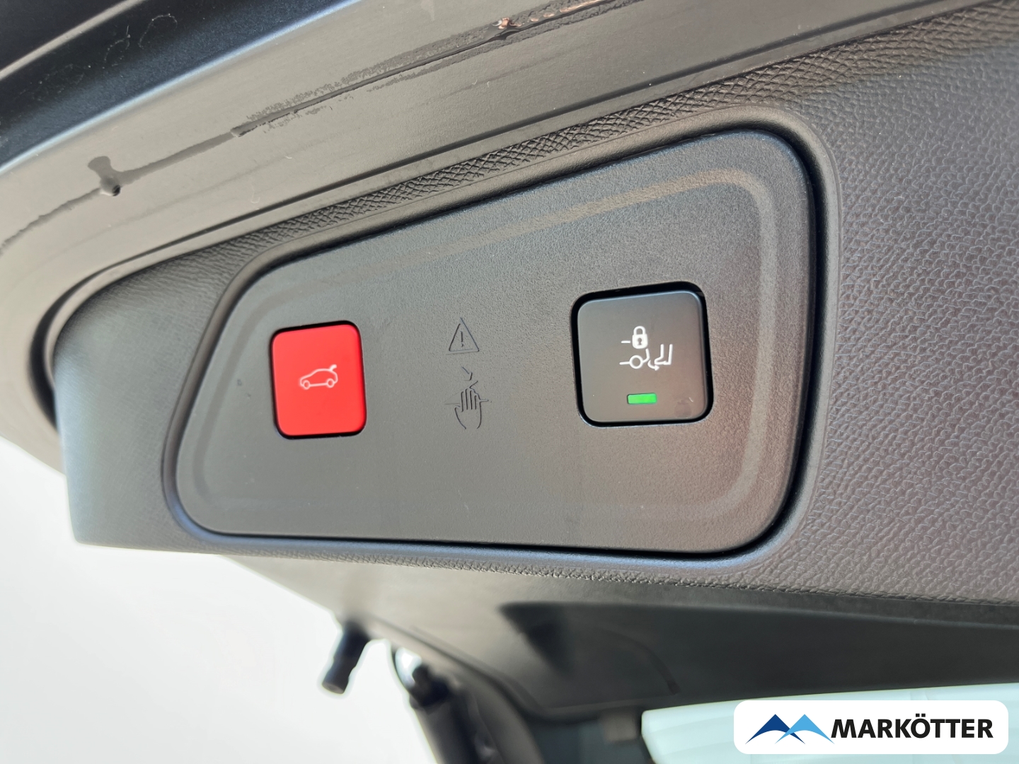 Fahrzeugabbildung Peugeot 3008 GT 130 ACC/Keyless/Black-Packet/Schiebedach