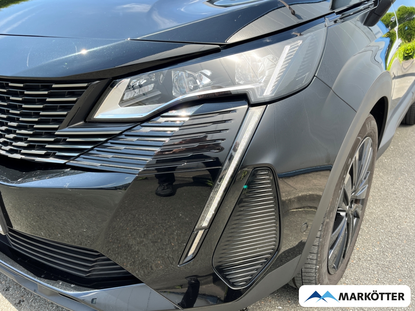 Fahrzeugabbildung Peugeot 3008 GT 130 ACC/Keyless/Black-Packet/Schiebedach