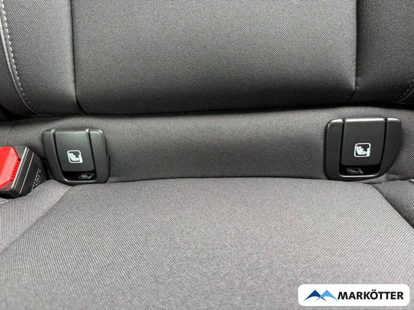 Fahrzeugabbildung Volvo XC40 AWD Plus Recharge Pure Electric ACC/BLIS/WP