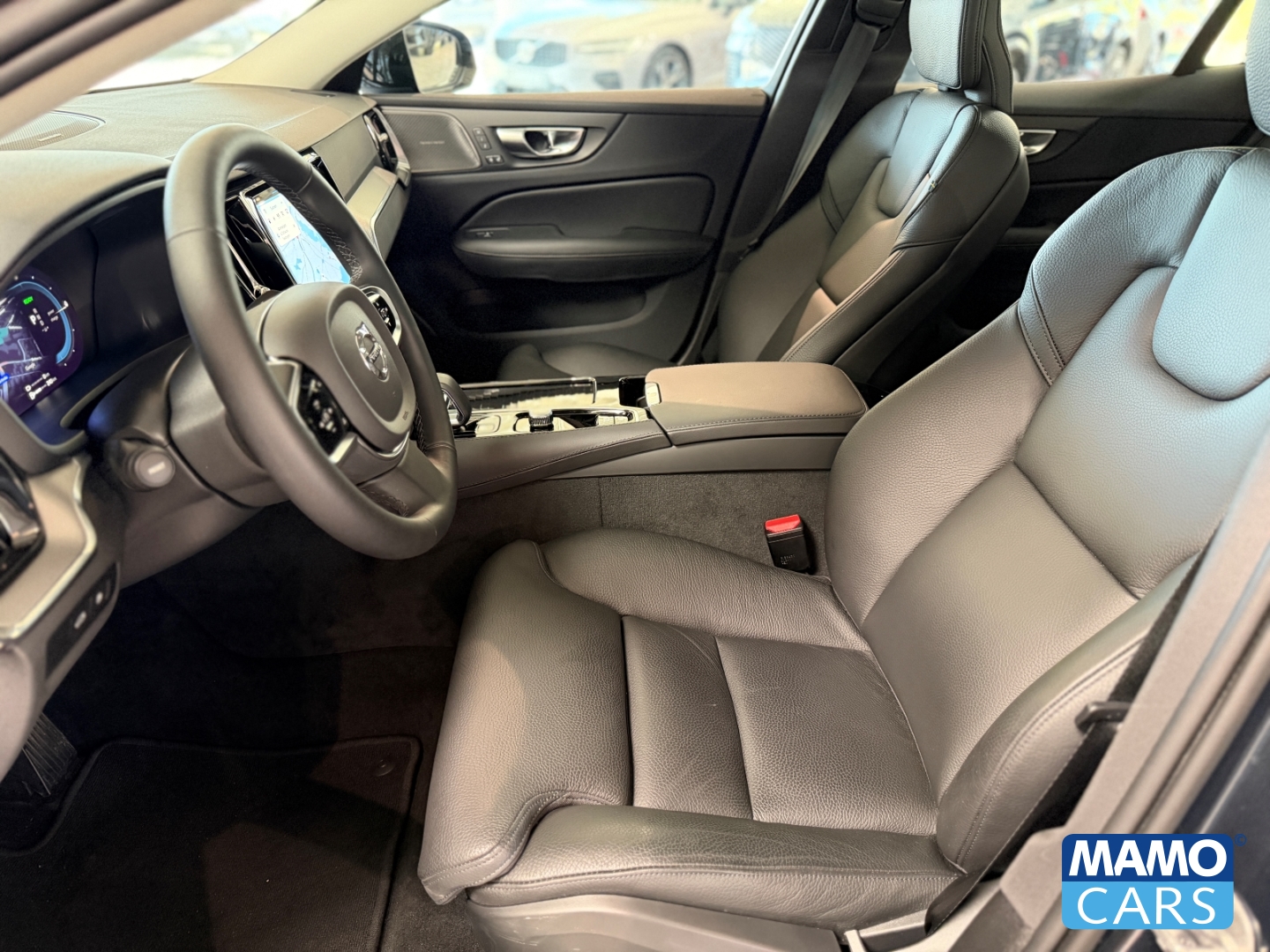 Fahrzeugabbildung Volvo S60 T8 Plus Dark Recharge ACC/BLIS/PANO/H&K