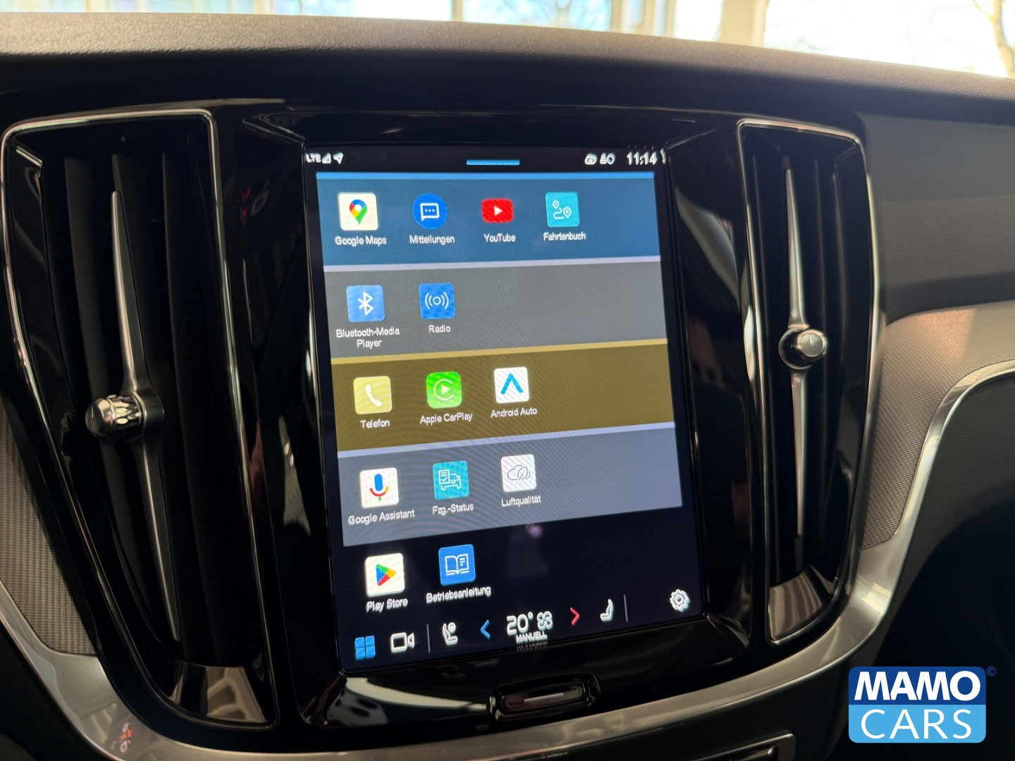 Fahrzeugabbildung Volvo S60 T8 Plus Dark Recharge ACC/BLIS/PANO/H&K