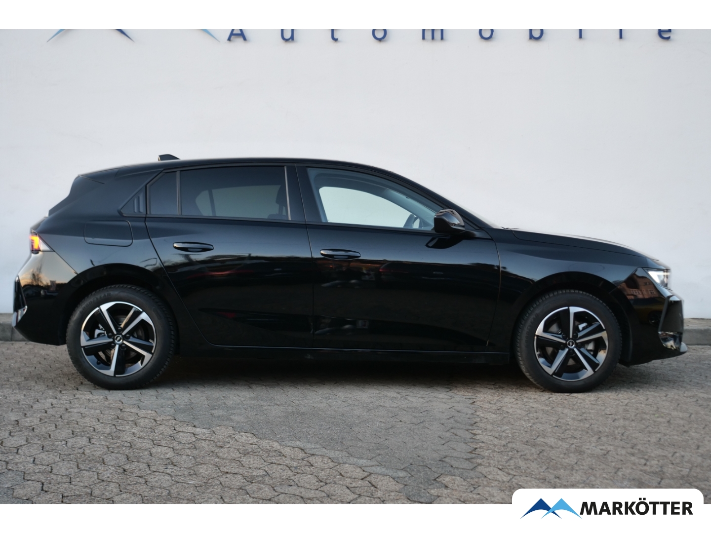 Fahrzeugabbildung Opel Astra L 1.2 Turbo Enjoy AHK/CAM/LED/2xPDC