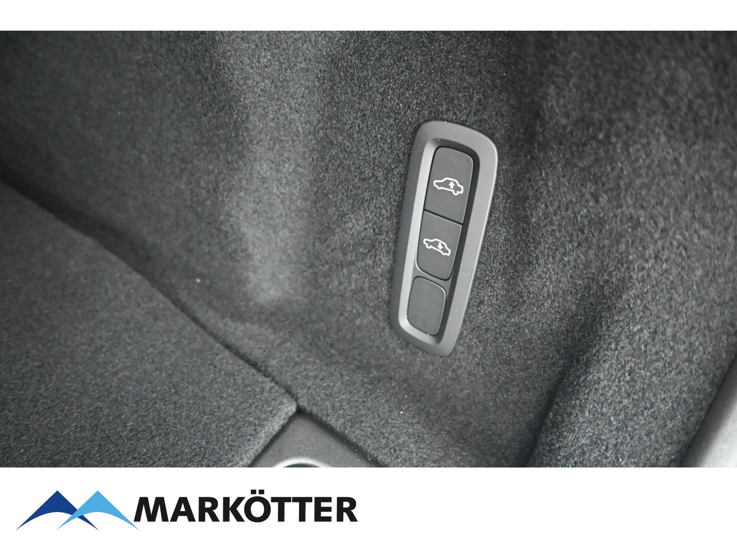 Fahrzeugabbildung Volvo XC60 T8 AWD Ultra Dark Plug-In Hybrid/Massagesitze
