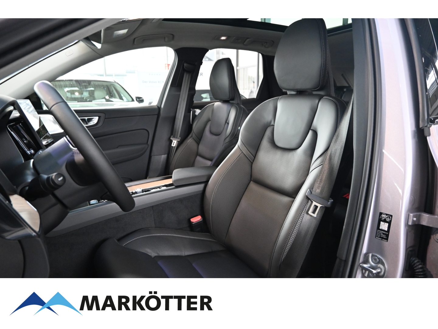 Fahrzeugabbildung Volvo XC60 T8 AWD Ultra Dark Plug-In Hybrid/Massagesitze