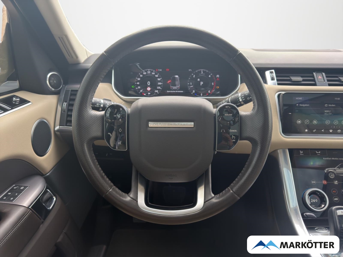 Fahrzeugabbildung Land Rover Range Rover Sport D250 SDV6 HSE/S-Dach/Matrix-LED