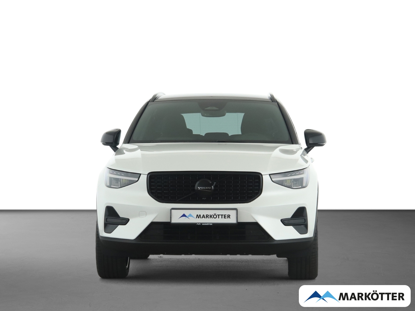 Fahrzeugabbildung Volvo XC40 B3 Plus Black Edition/20''/SHZ+LHZ/ACC/AHK