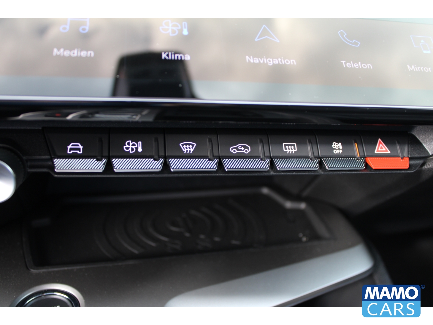 Fahrzeugabbildung Peugeot 308 Allure ACC/BLIS/360°/SHZ/NAVI/ALLWETTER
