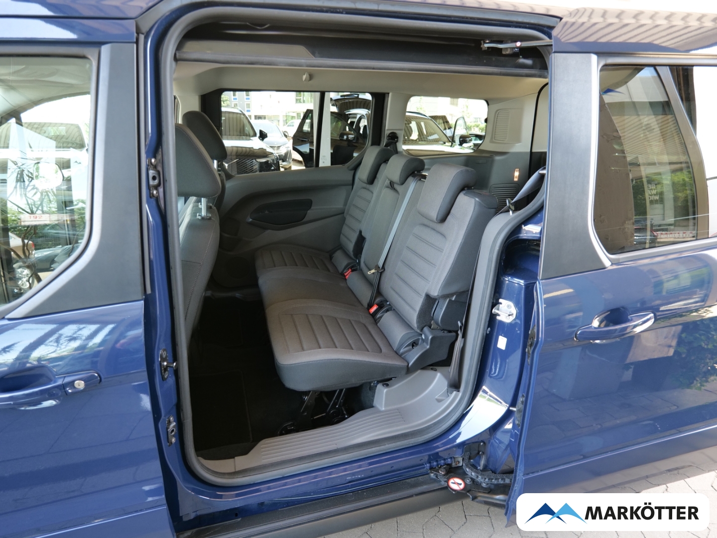 Fahrzeugabbildung Ford Tourneo Connect Grand Titanium /AHK/Kamera/