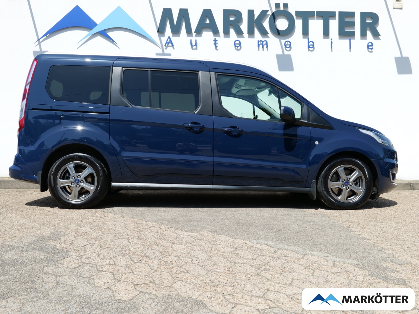 Fahrzeugabbildung Ford Tourneo Connect Grand Titanium /AHK/Kamera/