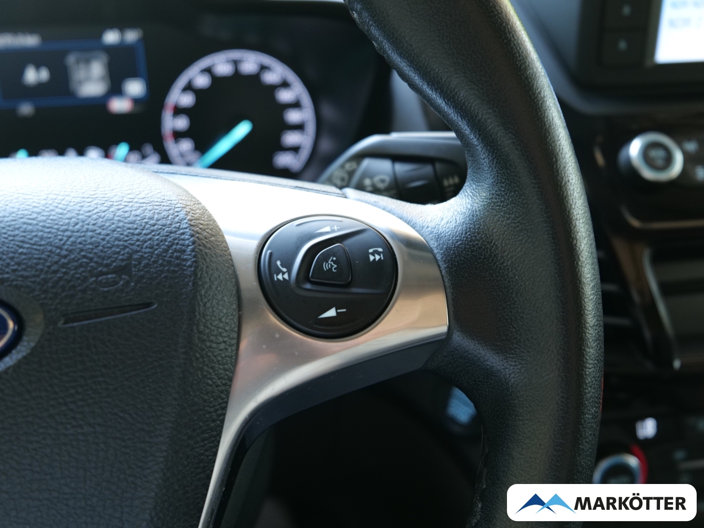 Fahrzeugabbildung Ford Tourneo Connect Grand Titanium /AHK/Kamera/