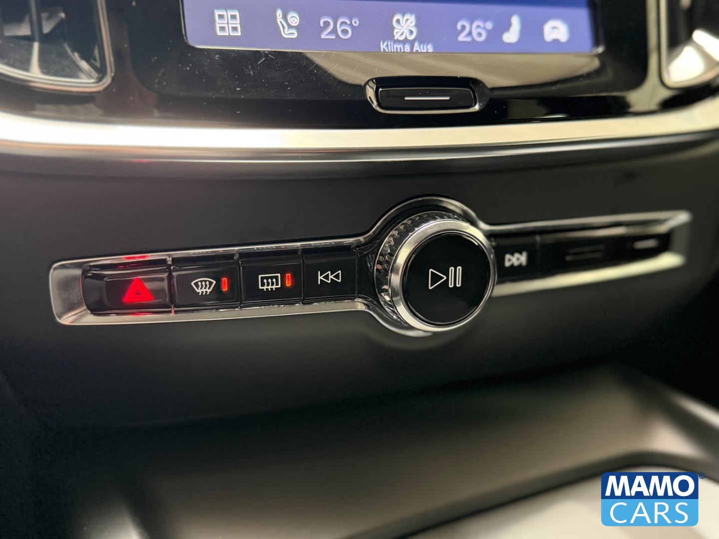 Fahrzeugabbildung Volvo V60 B4 Core ACC/BLIS/CAM/FSH/4xSHZ/APPLE