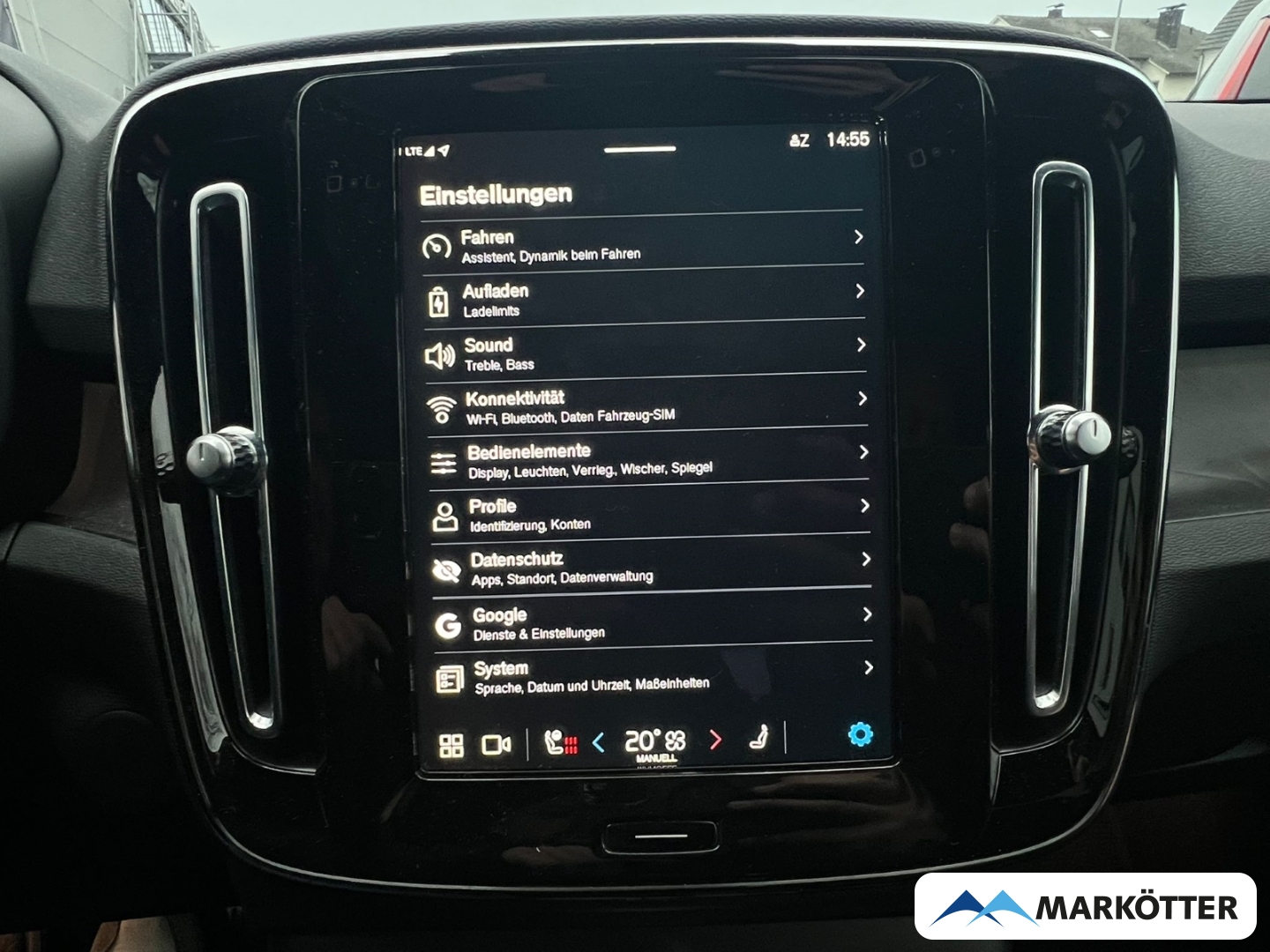 Fahrzeugabbildung Volvo XC40 Plus Recharge Pure Elect. SH/LH/CAM/Wärmep.