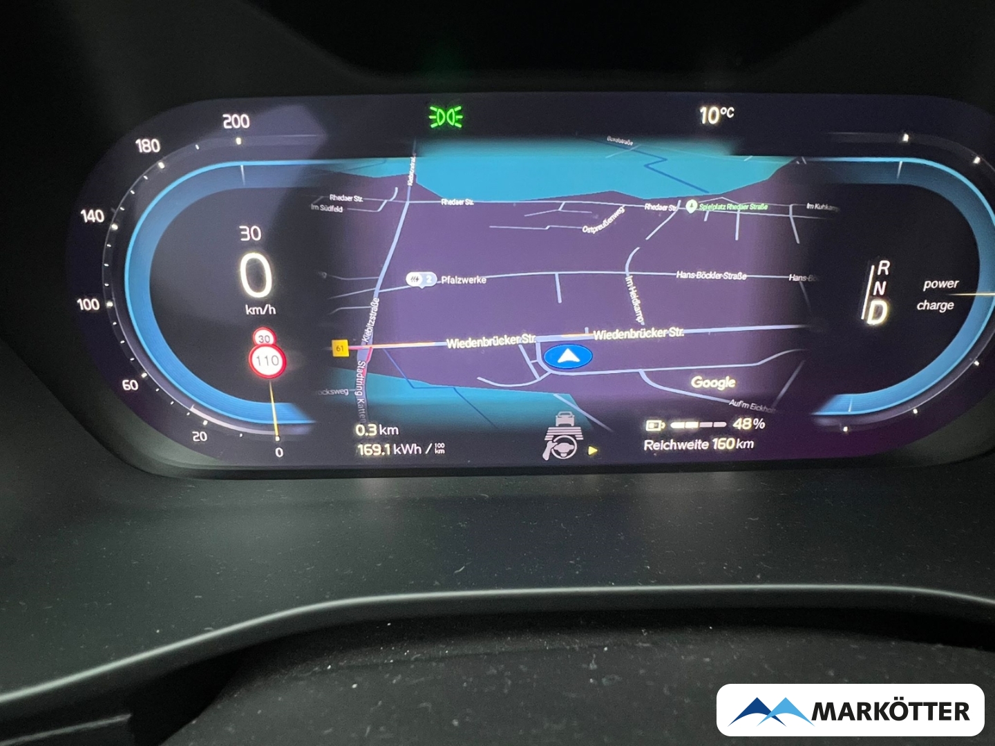 Fahrzeugabbildung Volvo XC40 Plus Recharge Pure Elect. SH/LH/CAM/Wärmep.