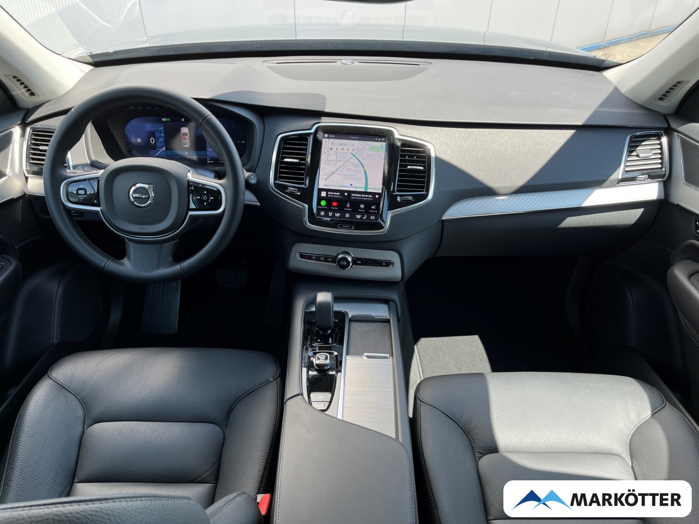 Fahrzeugabbildung Volvo XC90 T8 Core Recharge AWD/ACC/Keyless/7-Sitzer