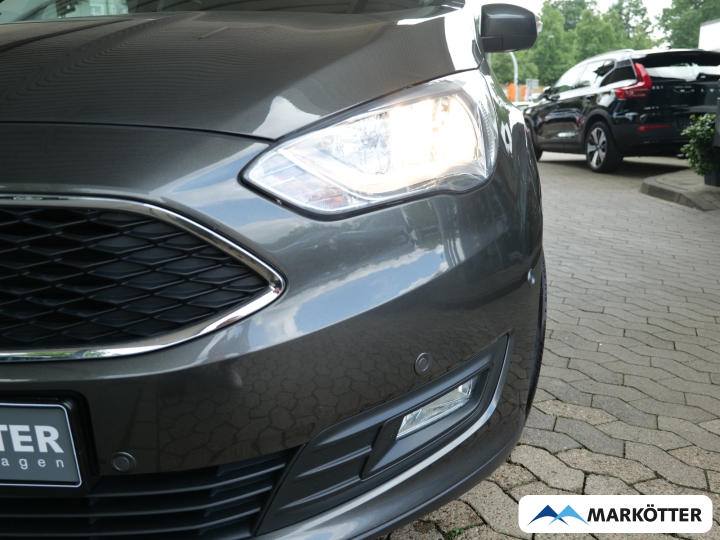 Fahrzeugabbildung Ford Grand C-Max 1.0 EcoBoost Cool & Connect /7-Sitzer/