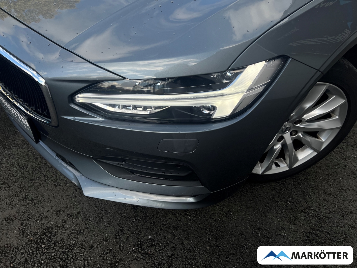 Fahrzeugabbildung Volvo S90 D4 Momentum Pro 4xSHZ/ACC/CAM/BLIS