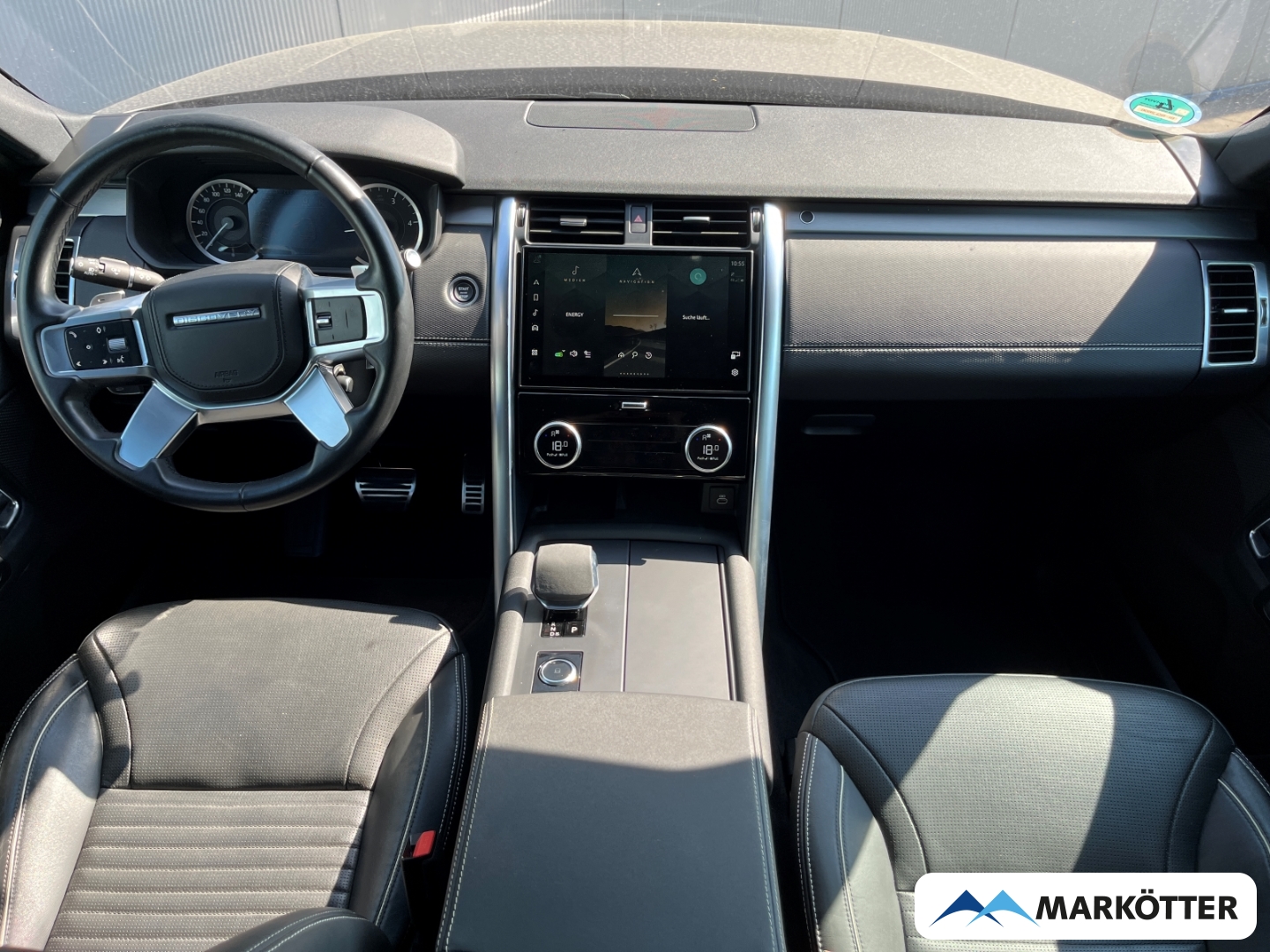 Fahrzeugabbildung Land Rover Discovery 5 D300 R-Dynamic HSE ACC/StandH/Pano