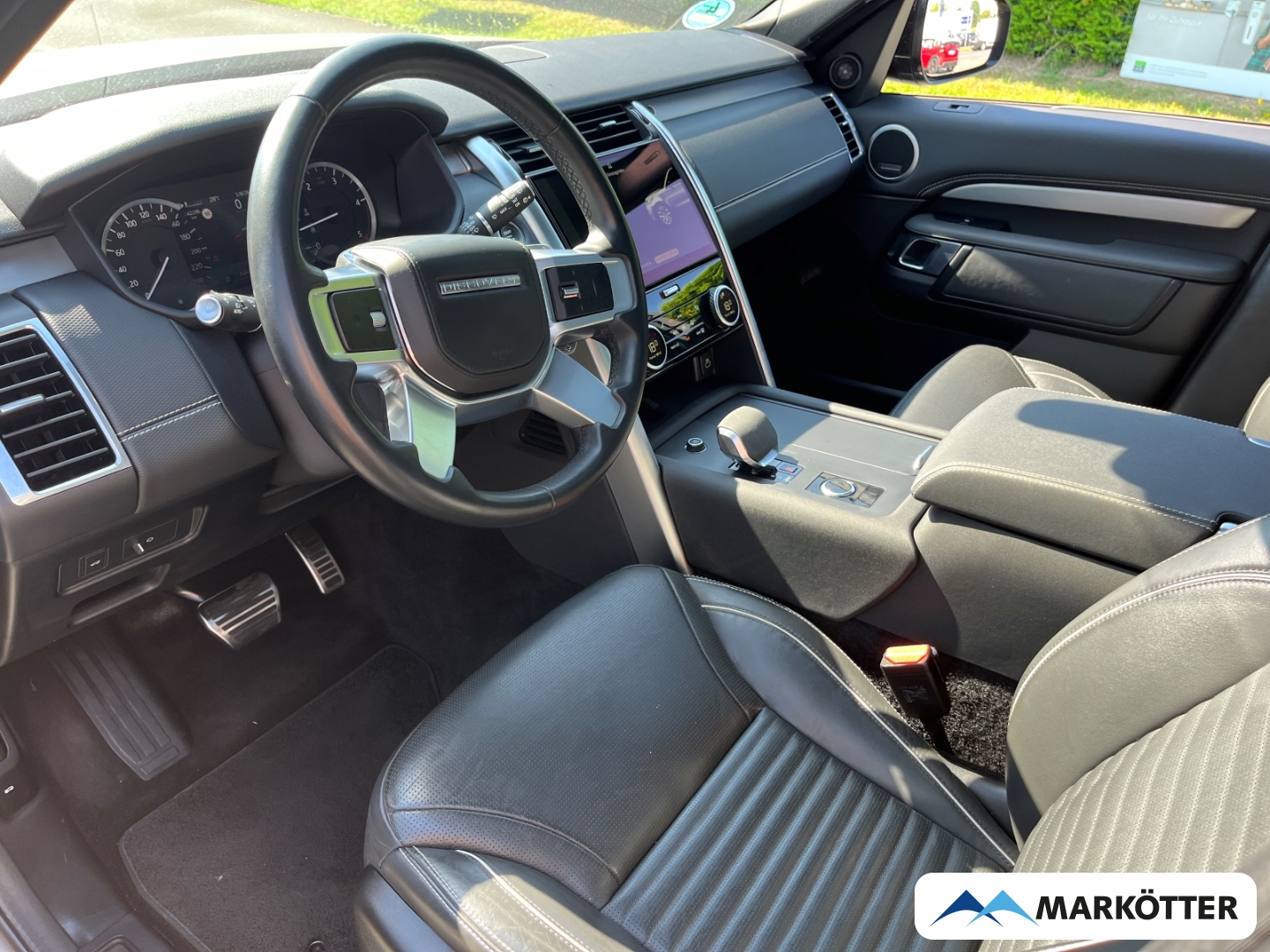 Fahrzeugabbildung Land Rover Discovery 5 D300 R-Dynamic HSE ACC/StandH/Pano