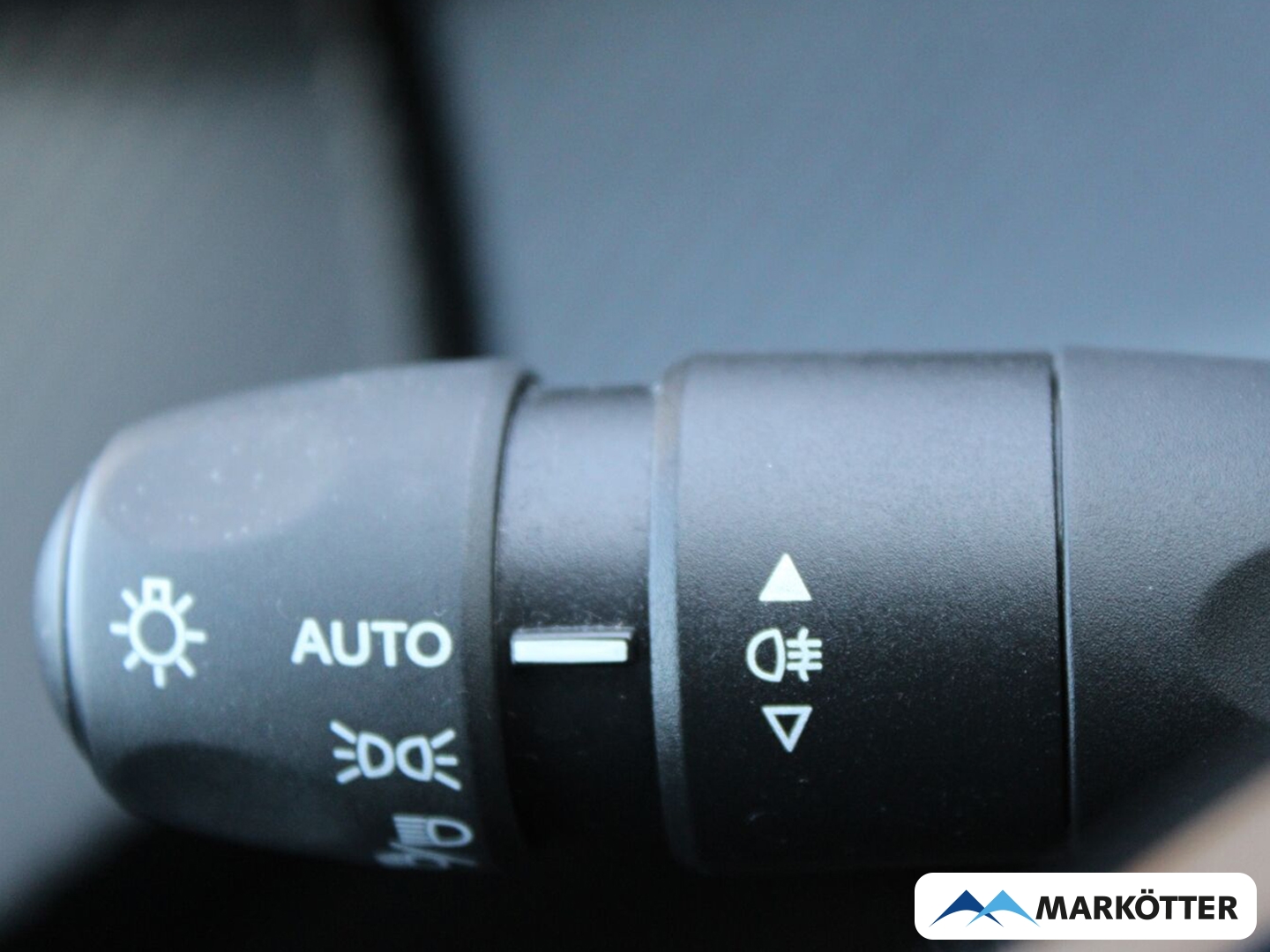 Fahrzeugabbildung Peugeot 208 Active LED/KLIMA/KEYLESS/TEMP./SPURASSISTENT