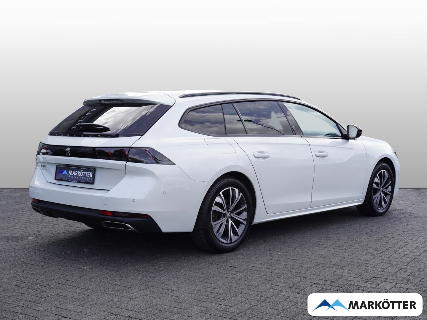 Fahrzeugabbildung Peugeot 508 SW Allure Pack 1.2 PureTech ACC /Memory/LED