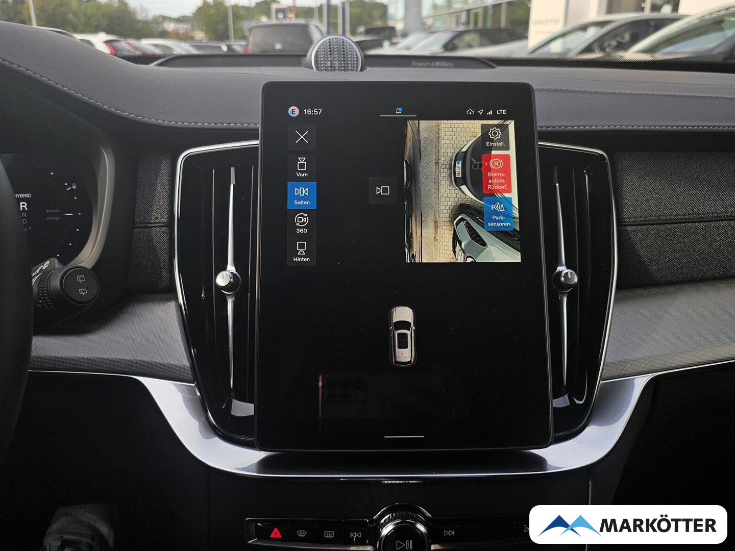 Fahrzeugabbildung Volvo XC90 Ultra Black Edition Recharge Plug-In Hybrid AWD 7-Sitzer