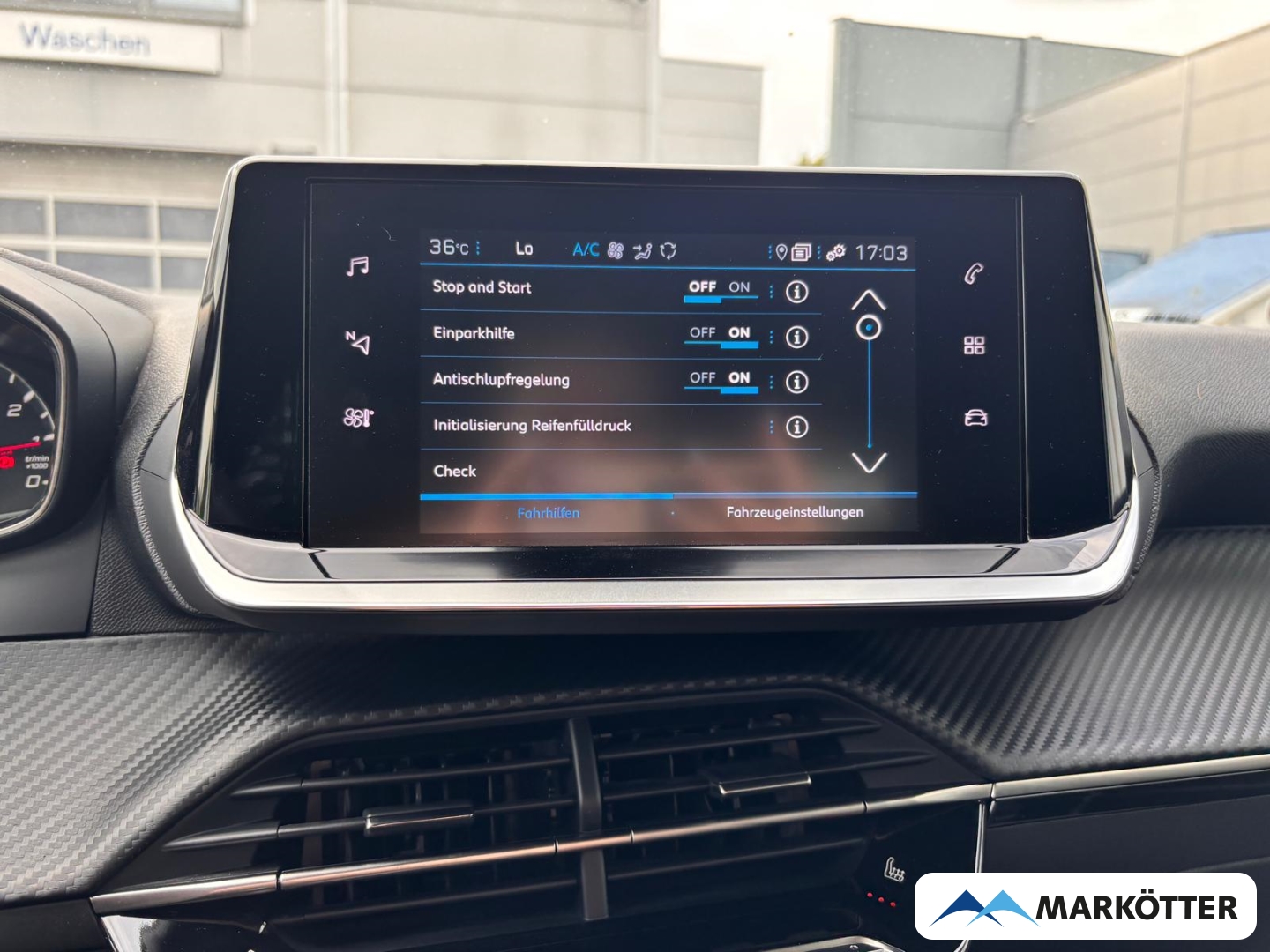 Fahrzeugabbildung Peugeot 2008 Allure 1.2 PureTech 130 CAM/SHZ/GRIP/TEMP