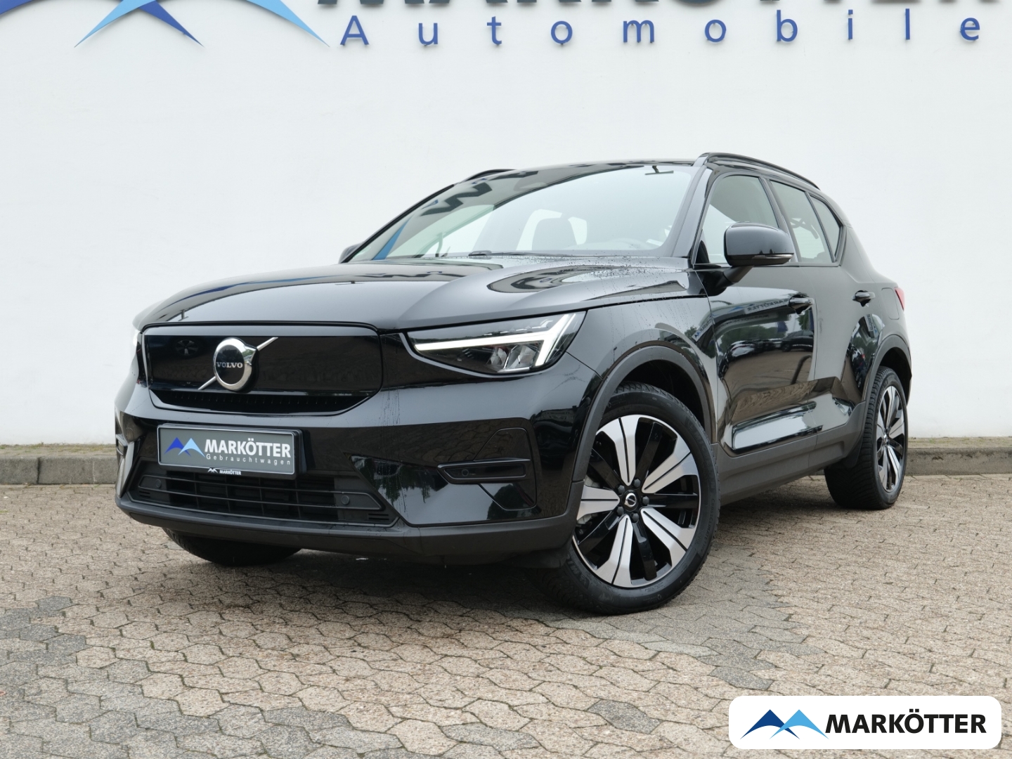 Fahrzeugabbildung Volvo XC40 Recharge Single Motor STHZ/CAM/Wärmepumpe