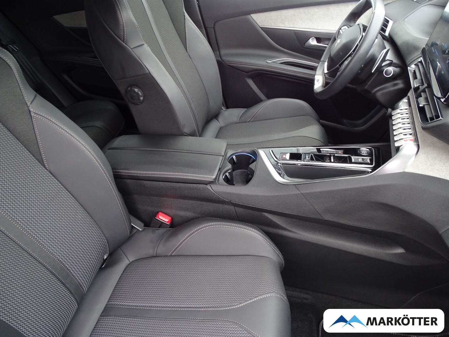 Fahrzeugabbildung Peugeot 3008 Hybrid 136 GT ACC/RFK/el. Heckklappe/AHK