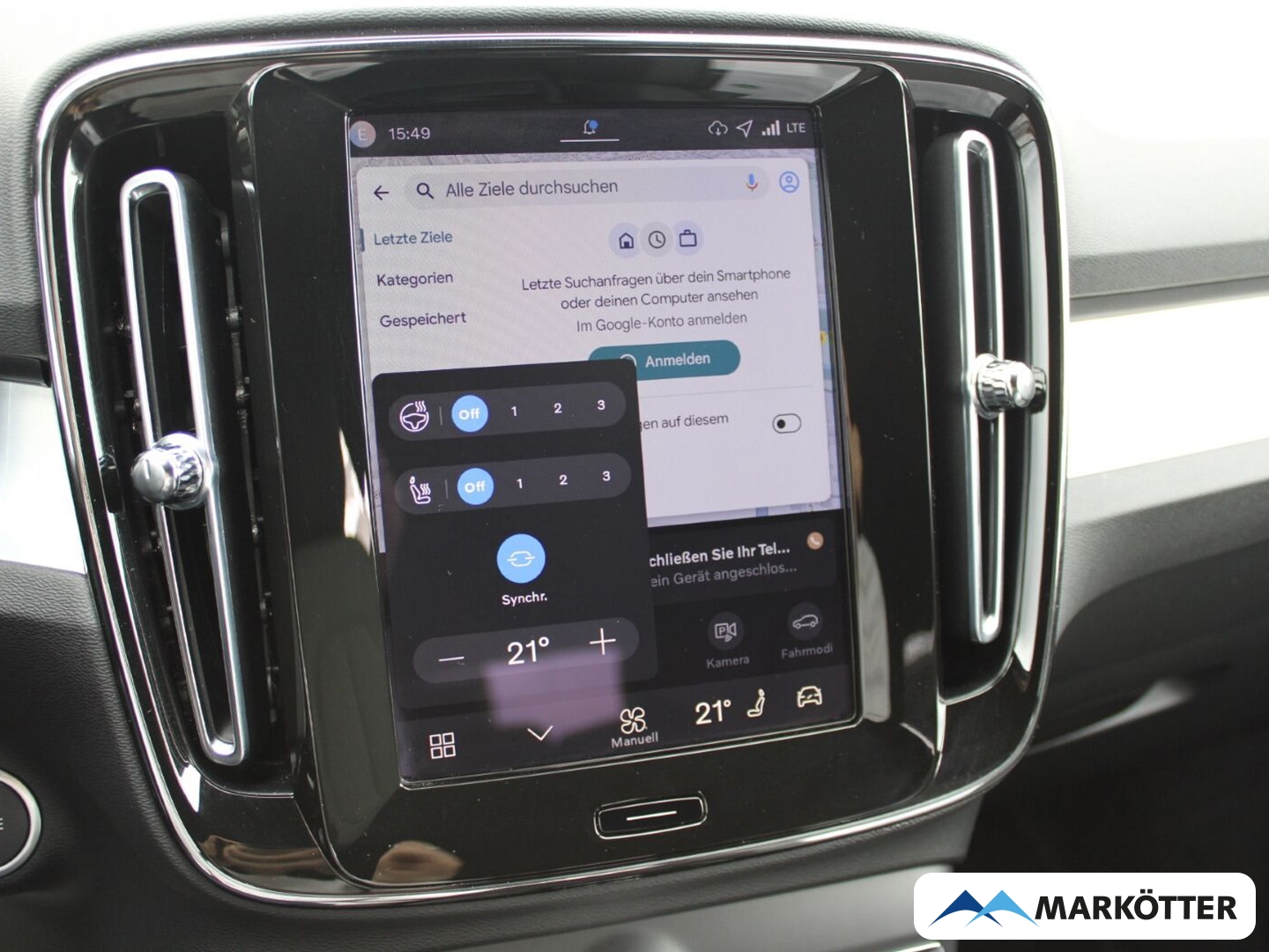 Fahrzeugabbildung Volvo XC40 B4 Plus Dark Pixel-LED/360/H&K/LHZ/FSHZ/19''