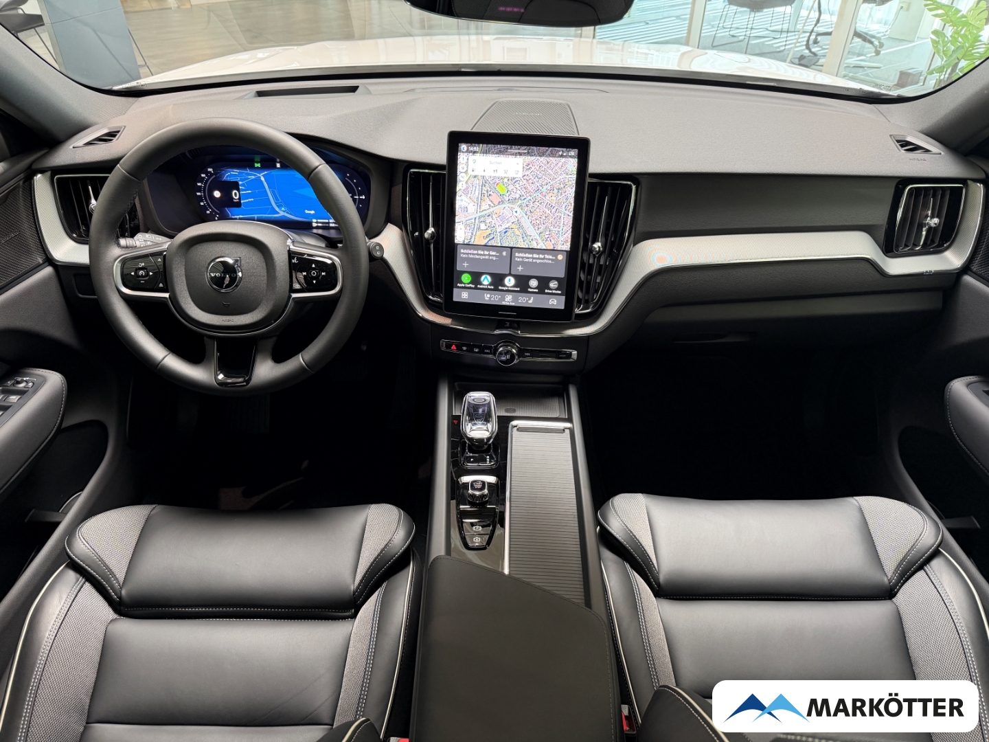 Fahrzeugabbildung Volvo XC60 T6 AWD Recharge Plus Black Edition HUD/360CAM/PANO