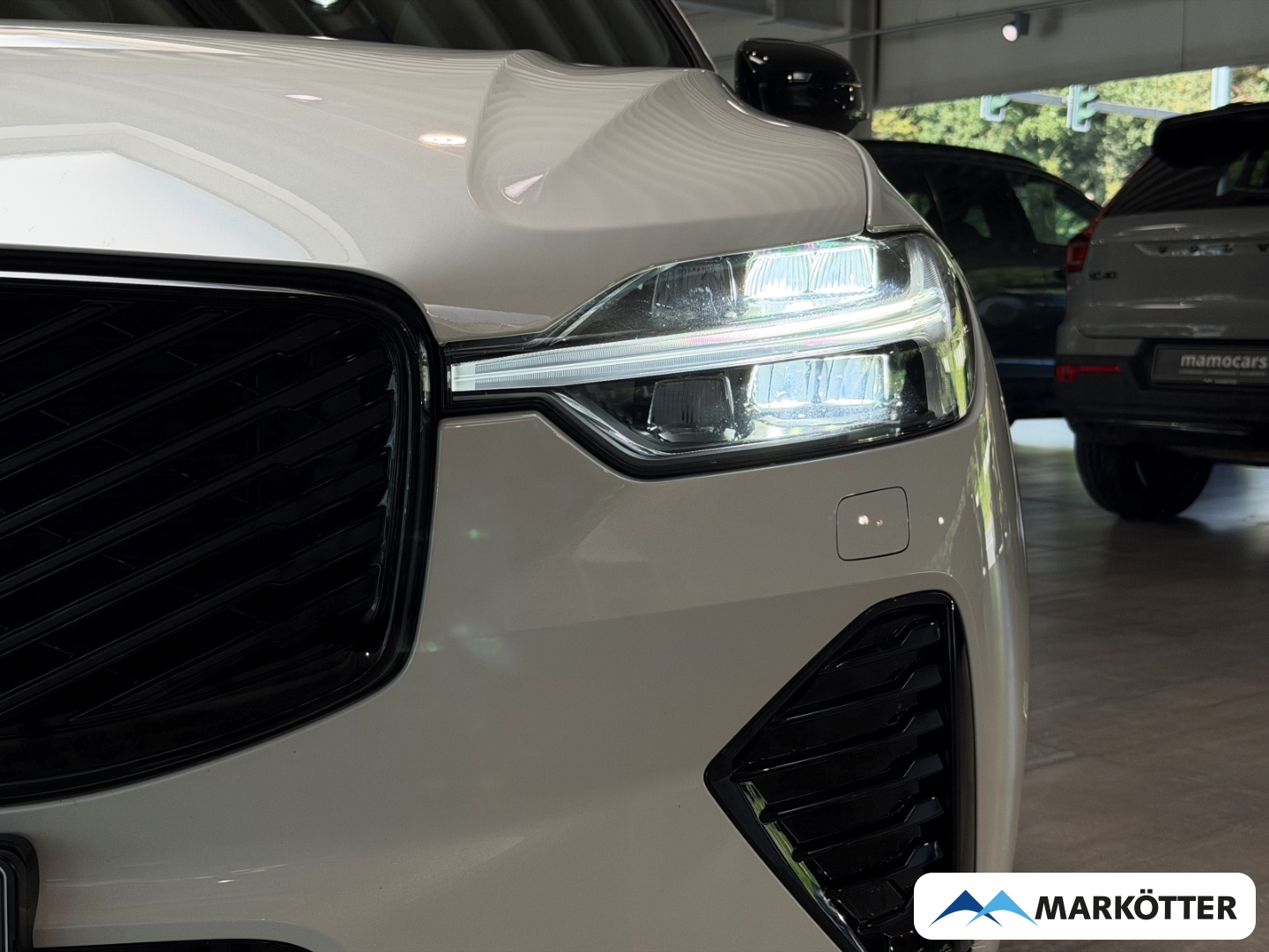 Fahrzeugabbildung Volvo XC60 T6 AWD Recharge Plus Black Edition HUD/360CAM/PANO